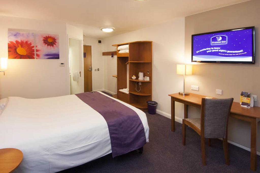 Premier Inn Hatfield Exterior foto