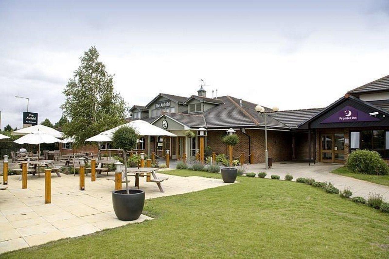 Premier Inn Hatfield Exterior foto
